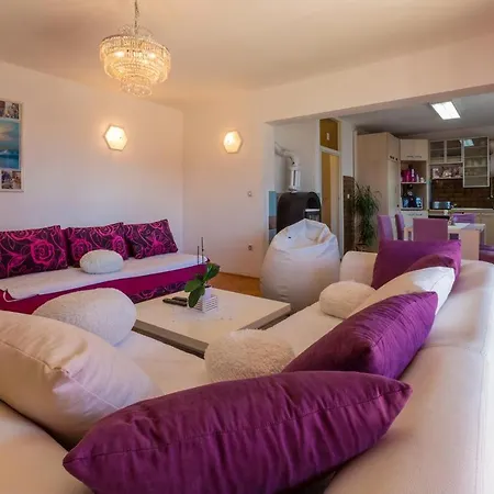 Apartment Marijana